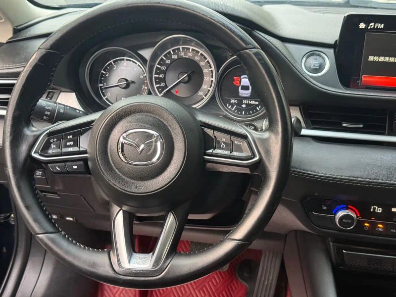 Mazda atez