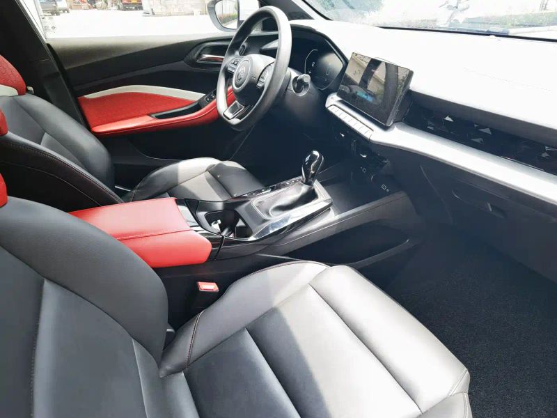 Mg sedan