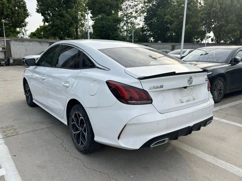 Mg sedan