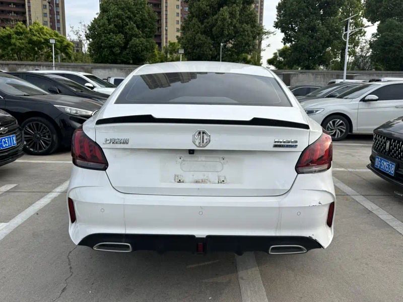 Mg sedan