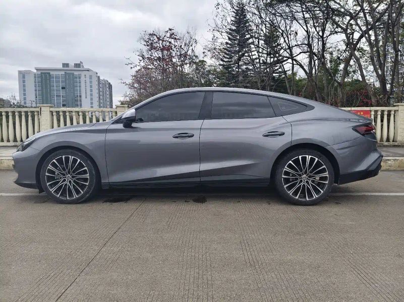 Mg 7