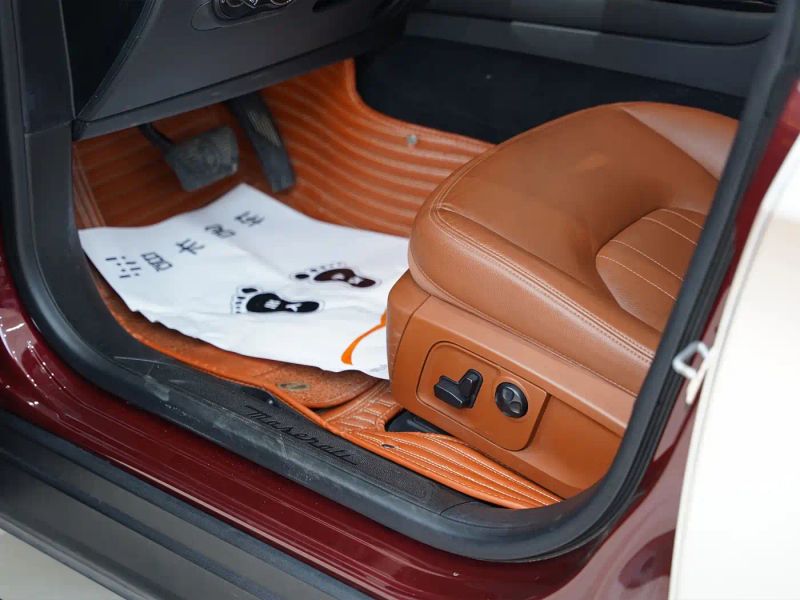 Maserati suv