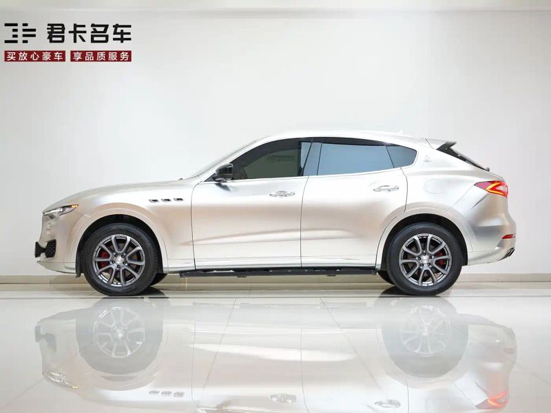 Maserati suv