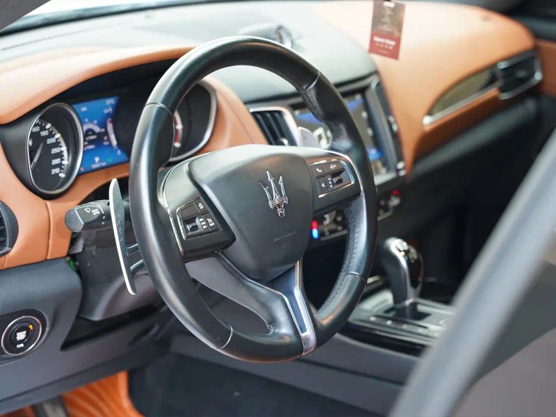 Maserati suv