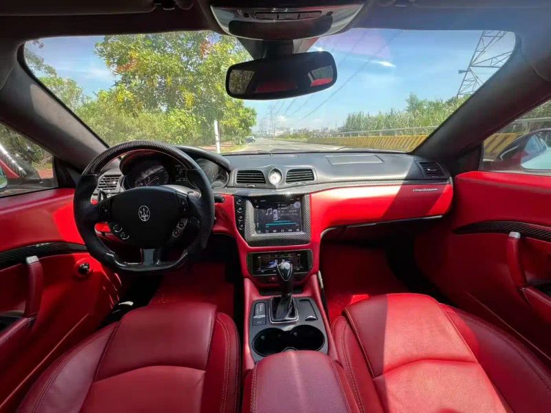 Maserati granturismo