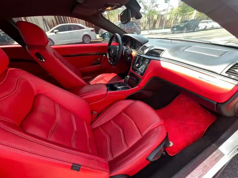 Maserati granturismo