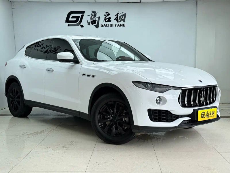 Maserati suv