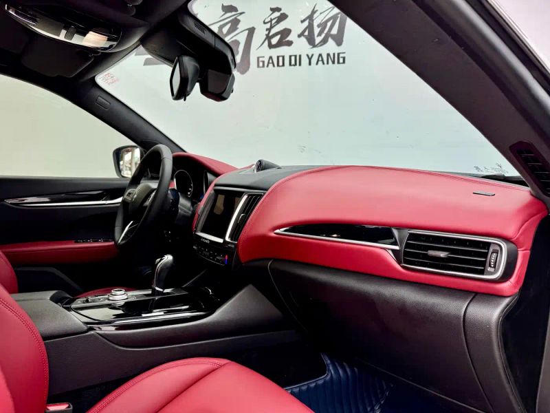 Maserati suv