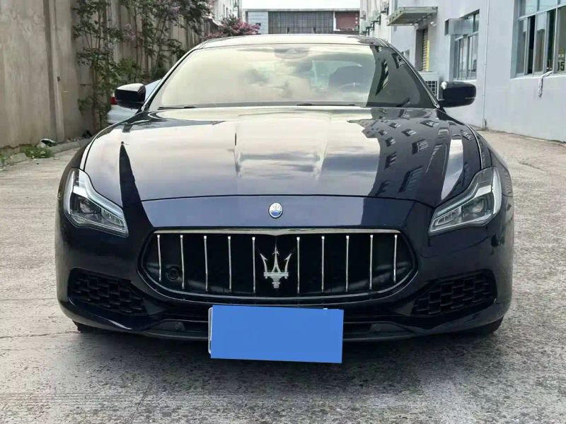 Maserati sedan