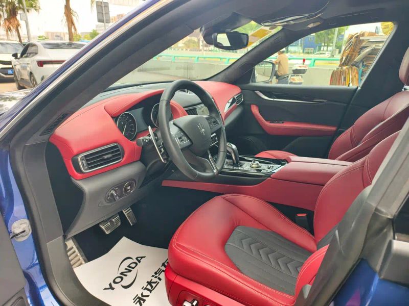 Maserati suv