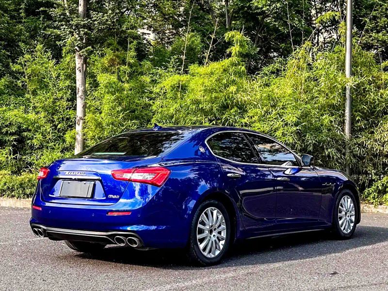 Maserati ghibli