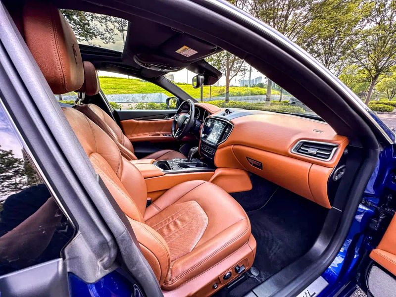Maserati ghibli