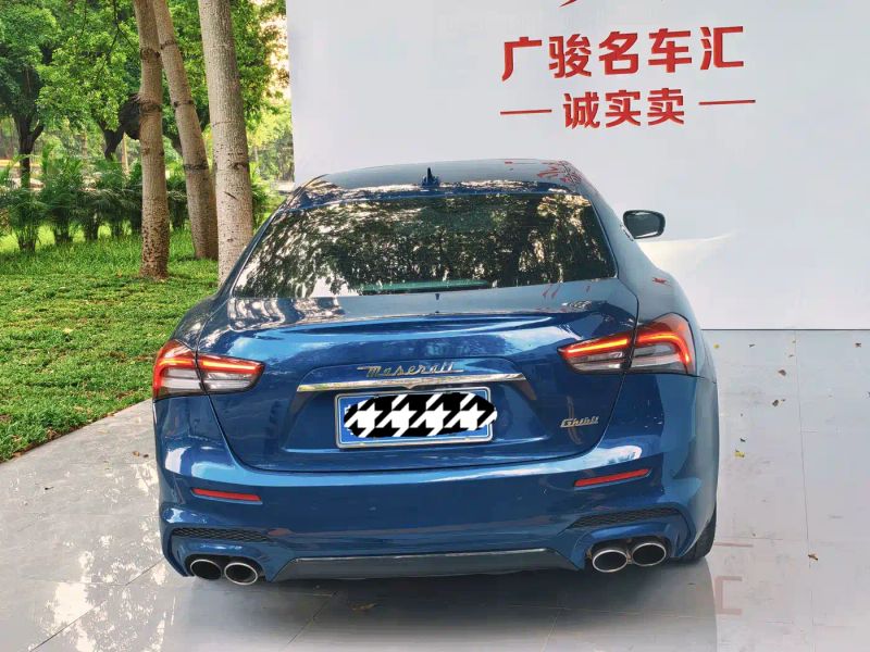 Maserati ghibli