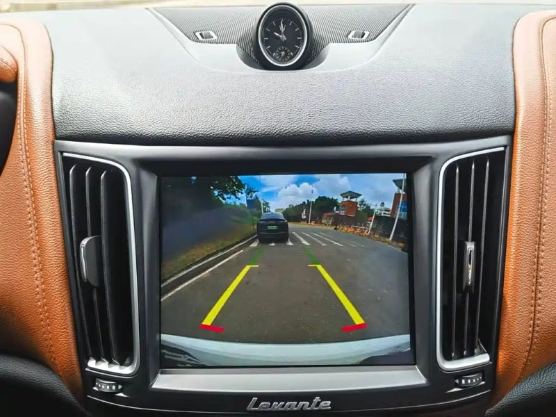 Maserati suv