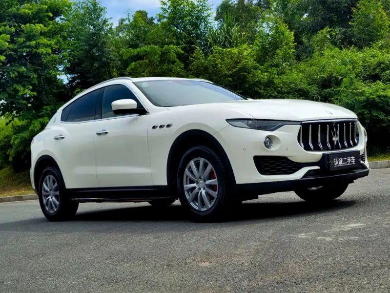 Maserati suv