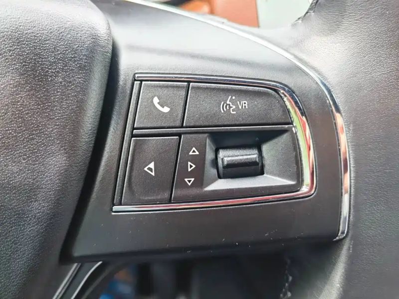 Maserati suv