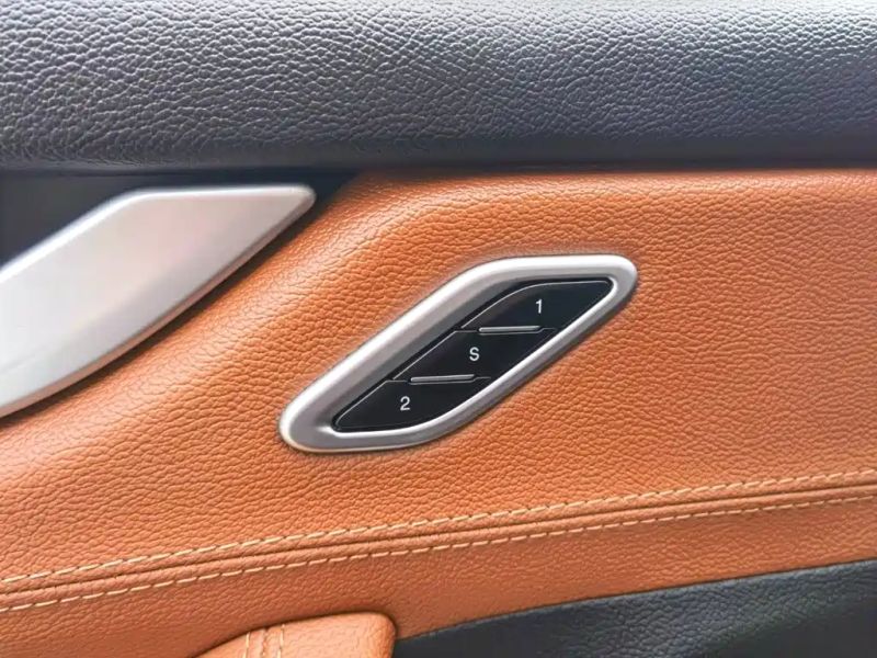 Maserati suv
