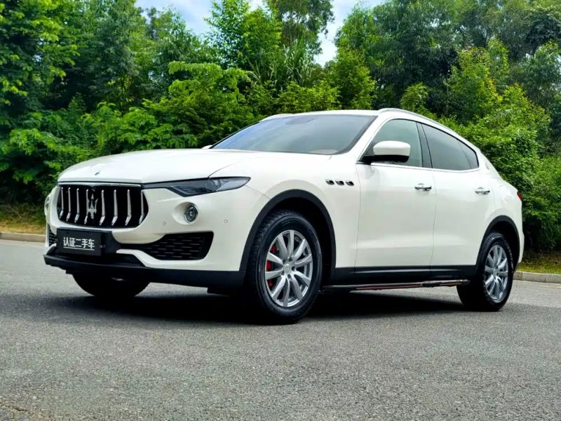 Maserati suv