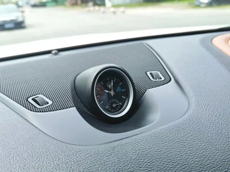 Maserati suv
