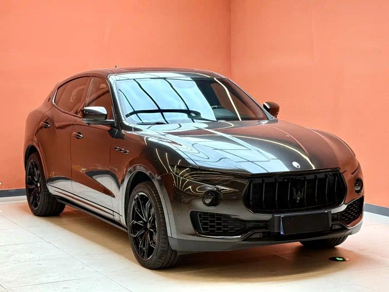 Maserati suv