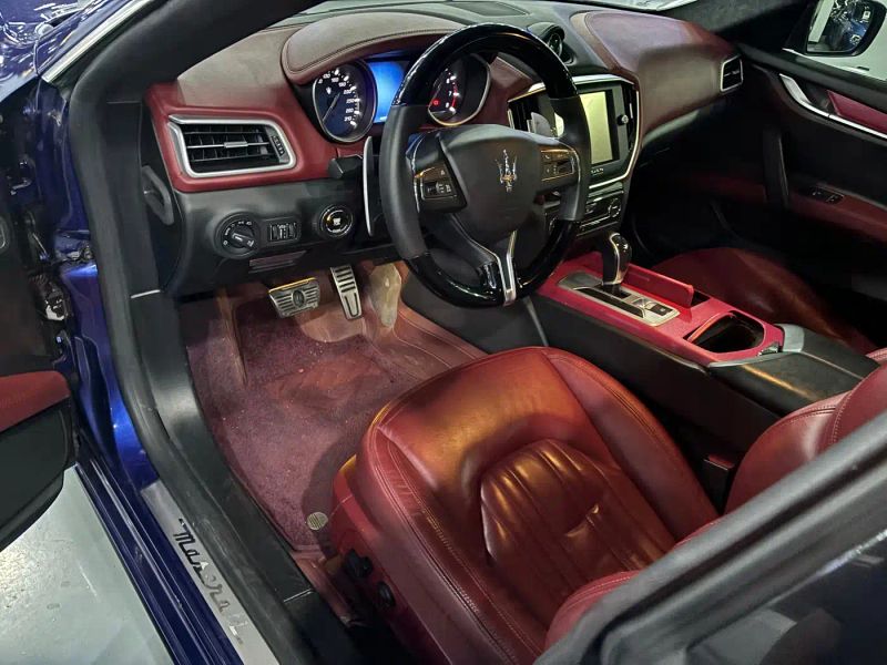 Maserati ghibli