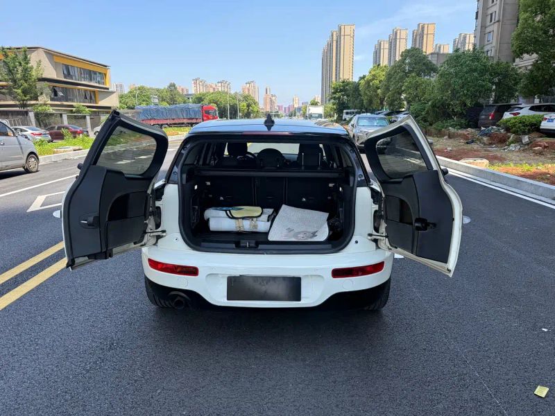 Mini clubman