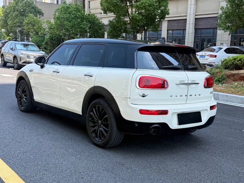 Mini clubman
