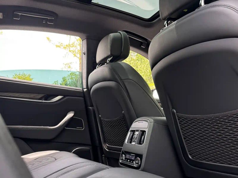 Maserati suv