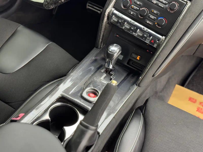 Nissan GT-R