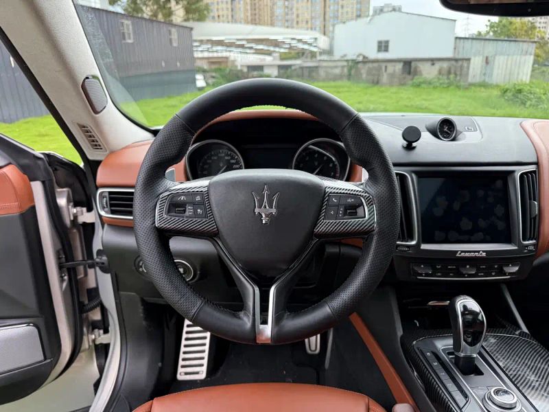 Maserati suv