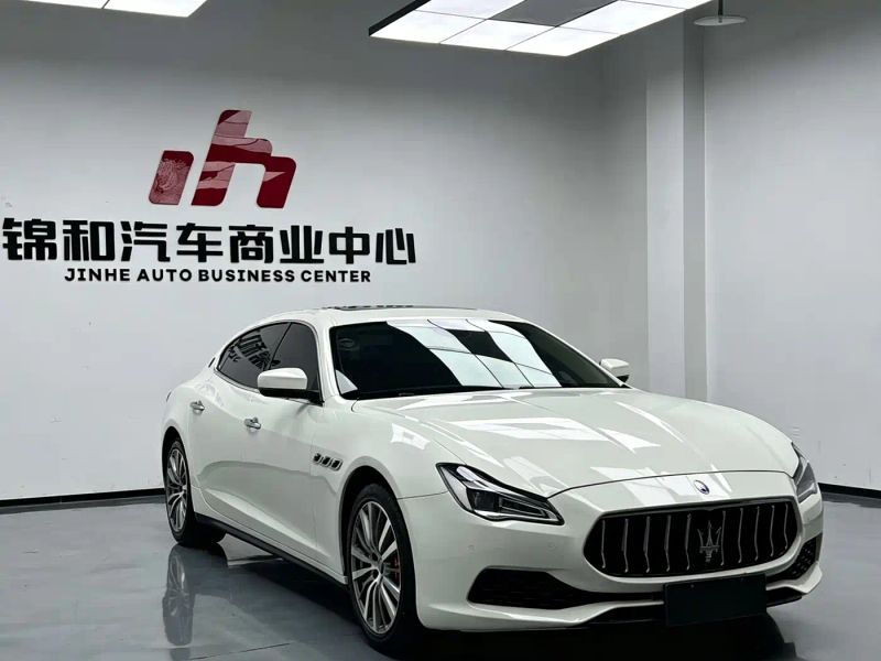 Maserati sedan