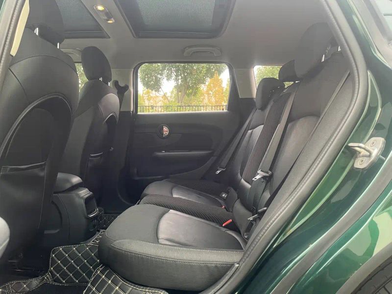 Mini clubman
