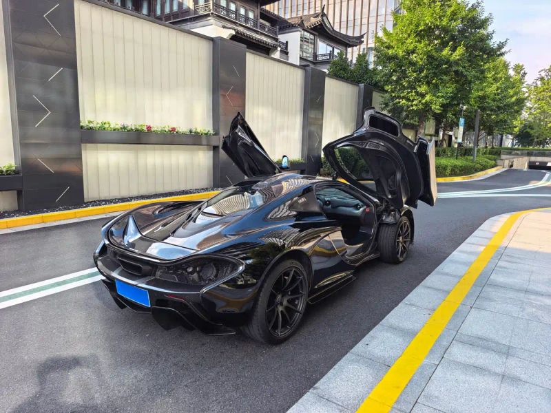 Mclaren mclaren_p1