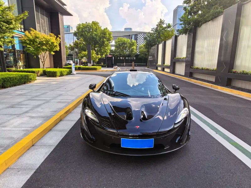 Mclaren mclaren_p1