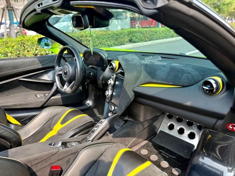 Mclaren mclaren_720s