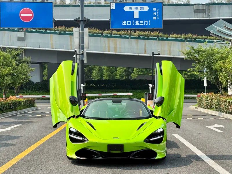 Mclaren mclaren_720s