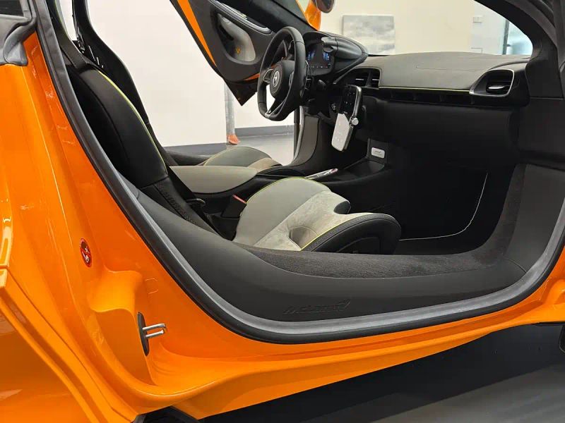 Mclaren sports_car