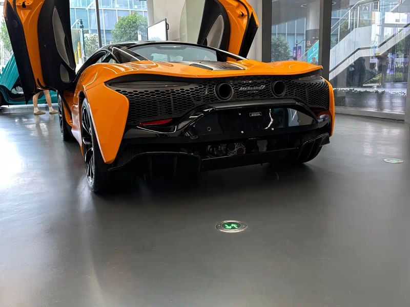 Mclaren sports_car