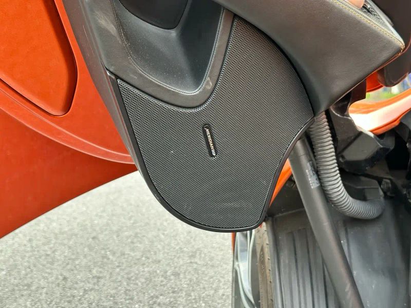 Mclaren mclaren_mp4-12c