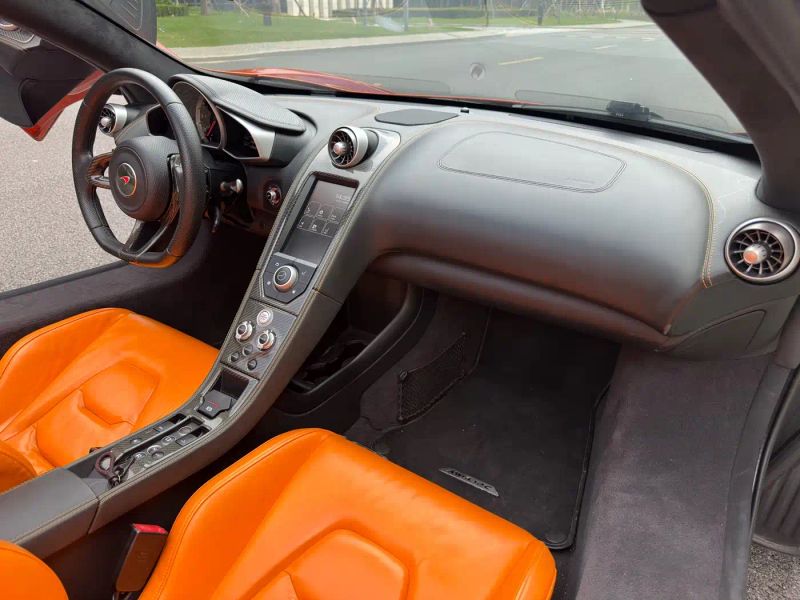 Mclaren mclaren_mp4-12c