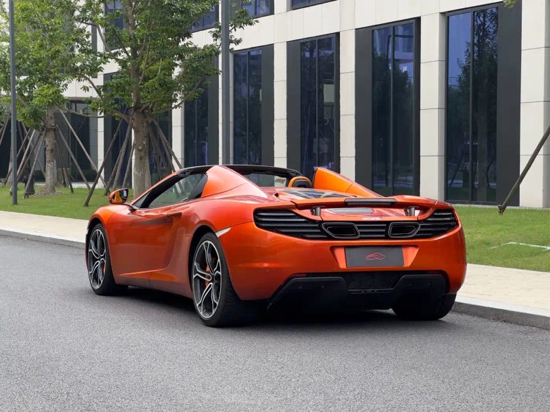 Mclaren mclaren_mp4-12c