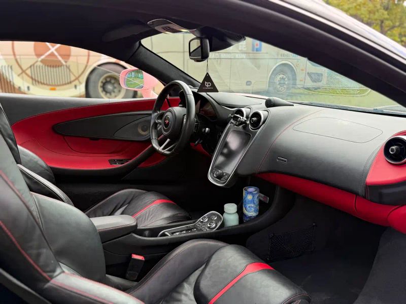 Mclaren 570