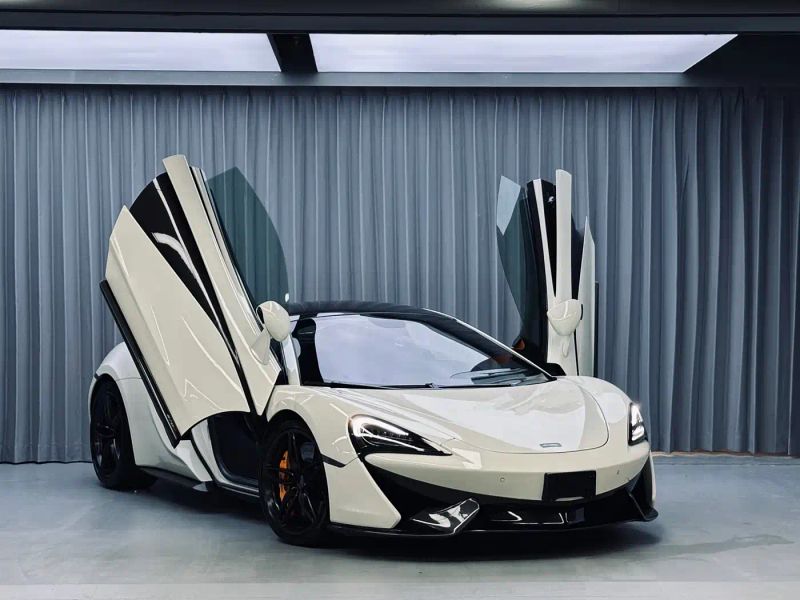 Mclaren 570