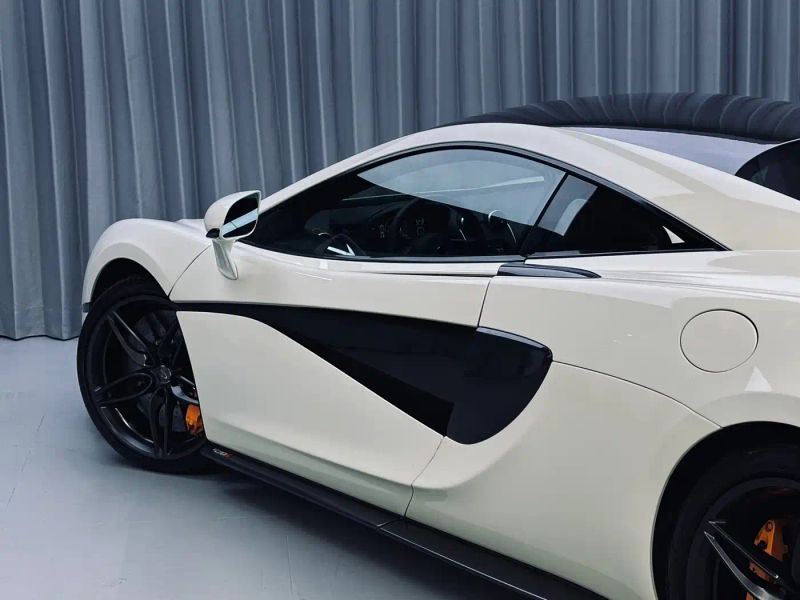 Mclaren 570