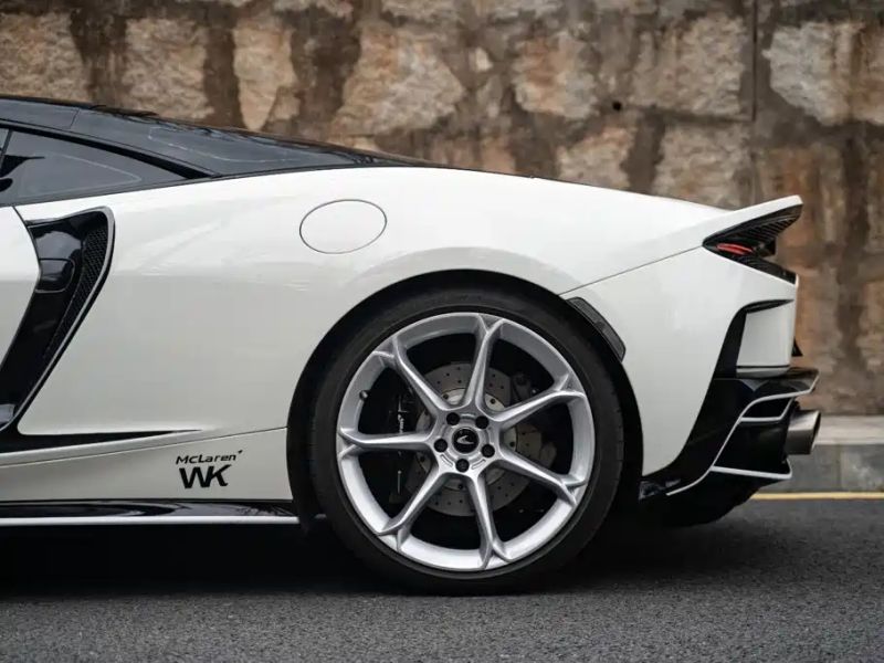 Mclaren GT