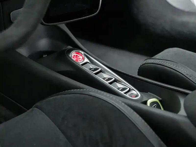 Mclaren sports_car