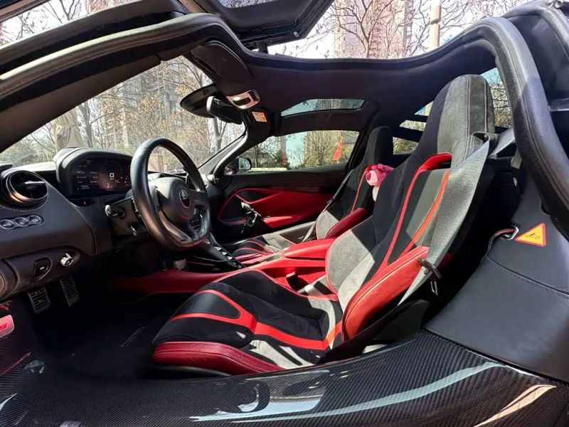 Mclaren mclaren_720s