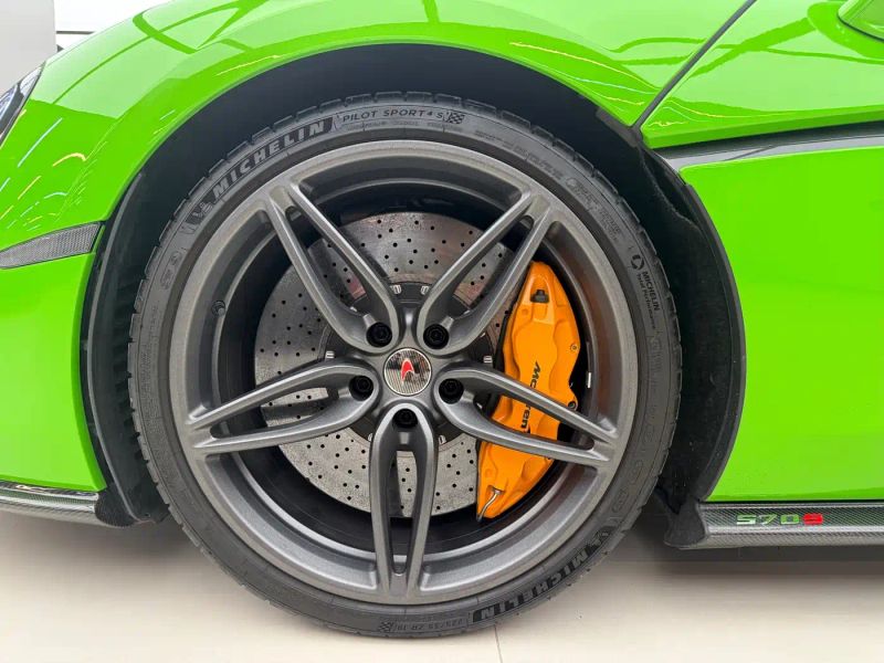 Mclaren 570