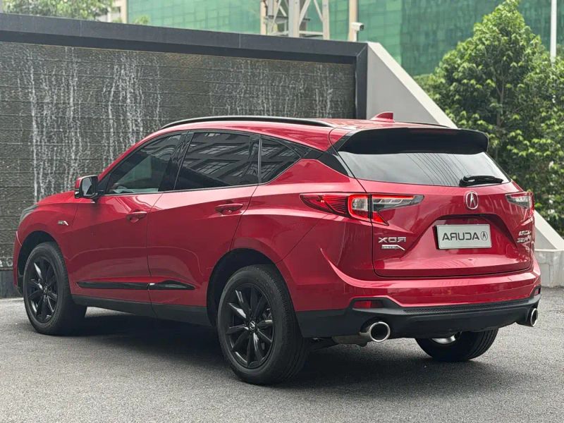Acura suv