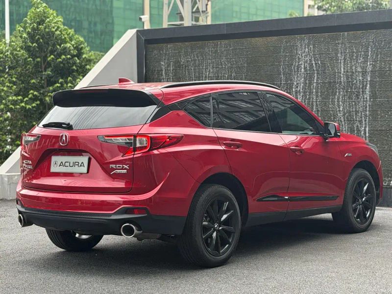 Acura suv